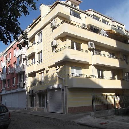 Apartment Sredna Gora Бургас Экстерьер фото